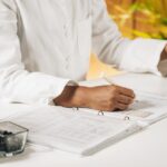 Jak hormony wpływają na wagę?