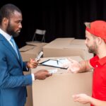 Dostawa za pobraniem. Kiedy warto stosować?