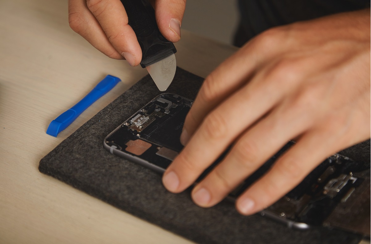 Jakie są najważniejsze cechy dobrego centrum serwisowego? Poradnik dla klientów.