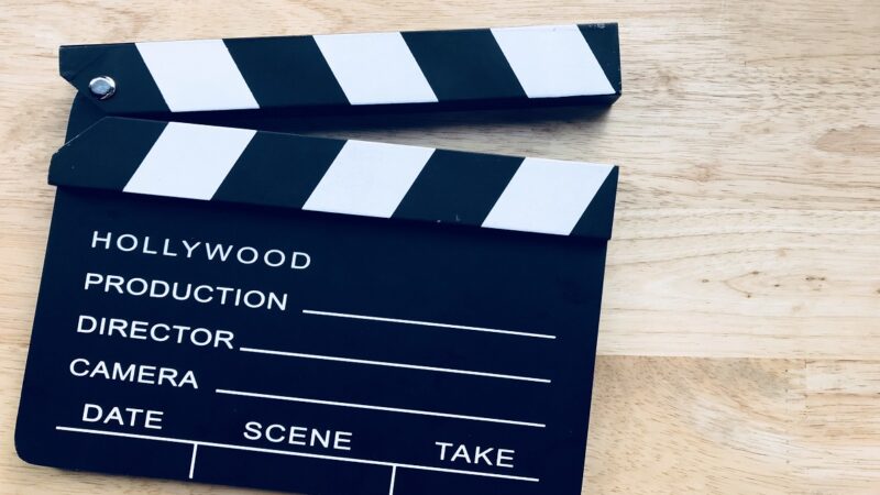 Jak filmy o korporacji wpływają na budowanie marki: Analiza skuteczności product placementu